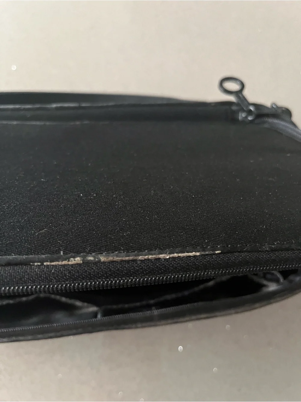 Vintage MAC Cosmetics Black Women's Makeup Toiletry Bag with Carry Handle